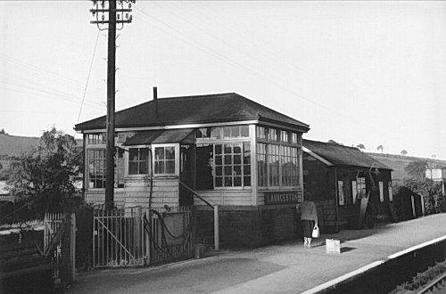 Launceston Station